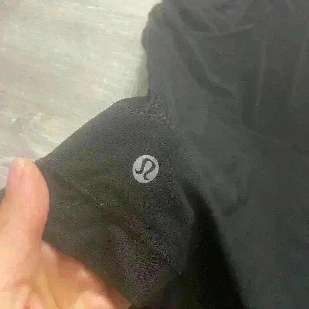 Lululemon Home Stretch Tank~ Black ~ size 4 - Picture 10 of 10